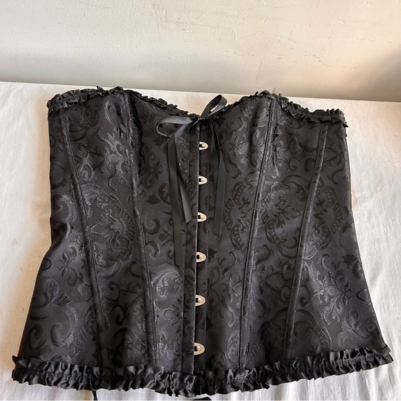 Damask & Satin Ribbon Laced Corset - Picture 10 of 14